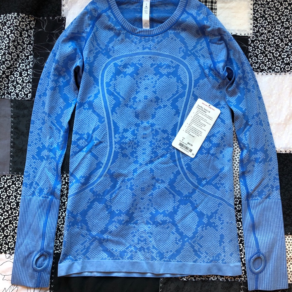 NWT Lululemon Athletica Swiftly Tech Top Blue Sz 8
